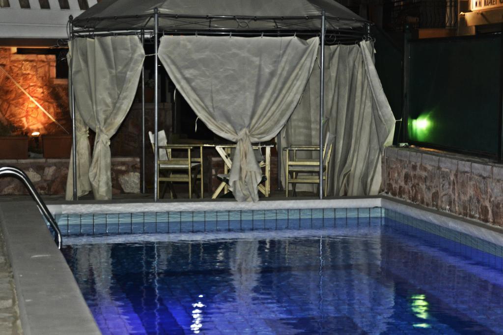 Villa Cariatis Nea Kallikrateia Exteriér fotografie